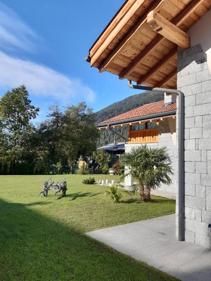 B&B Casa Il Sasso Pinzolo Exterior photo