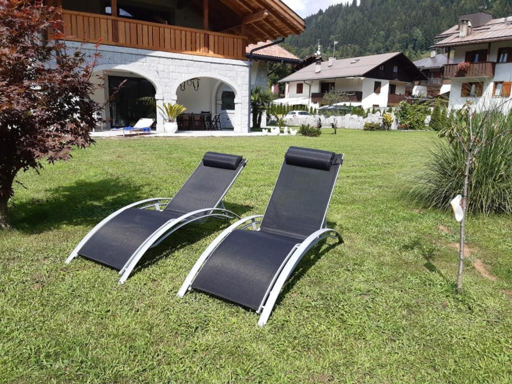 B&B Casa Il Sasso Pinzolo Exterior photo